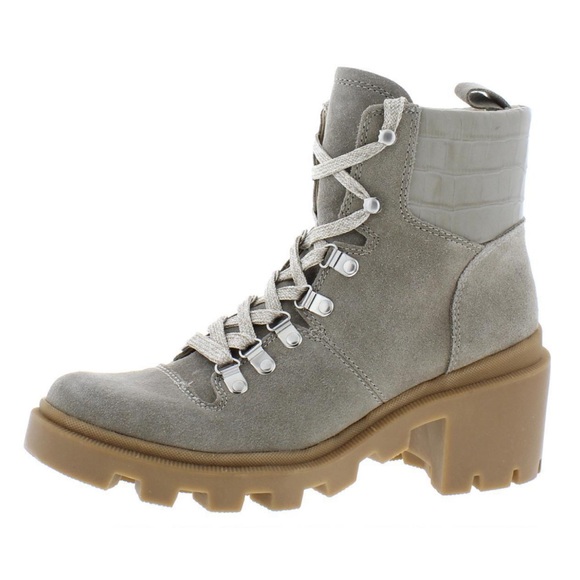 NIB Dolce Vita women’s Rubi Suede Lug sole lace up combat boots size 8.5 - Picture 3 of 8